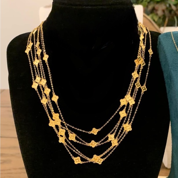 Flowers Station necklace 18k solid gold - Picture 3 of 5